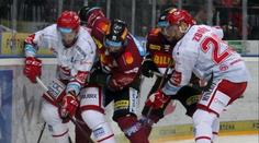 Třinec v pátém duelu vyškolil Spartu a je krůček od extraligového titulu