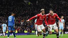 Manchester City překvapivě ztratil s outsiderem, Rashford spasil United