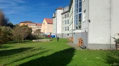 Obrovská bolest. Starosta Bystřice se vyjádřil ke smrti chlapce (†13) na gymnáziu