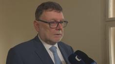 Stanjura hledá peníze do rozpočtu. Zaměřil se na spoření, daně i penze