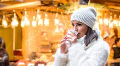Třicet, ale i šedesát. SROVNÁNÍ CEN svařáku na vánočních trzích!