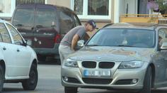 Hádka přerostla ve rvačku, muž druhého střelil. Policie ho obvinila