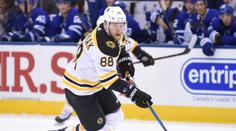 Pastrňák si připsal asistenci, ale prohře Bostonu nezabránil