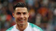 Sobec Ronaldo! Spoluhráči ukradl jasný gól! VIDEO