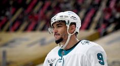 Hříšník Kane našel nové angažmá. Pokud mu to NHL dovolí, má smlouvu na rok