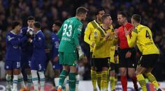 Měla se penalta proti BVB opakovat? Sudí rozhodl správně. Hráči se vztekají