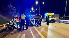 Muž vystoupil na Pražském okruhu z auta, smetlo ho jiné. Na místě zemřel