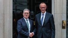 Británie a Německo se nespoléhají na NATO. Uzavřely obranný pakt