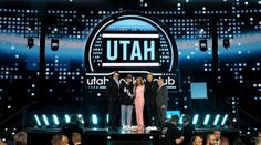 První gól nového klubu NHL baví internet. Utah si dal nevšední vlastňák
