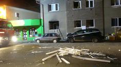 Výbuch plynu zničil byt, hořícího majitele hasili sousedé