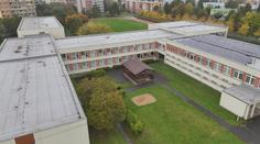 Neznámý muž se v Litoměřicích snažil odvést dívku z družiny. Školy jsou ve střehu