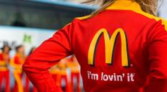 V McDonald´s ženu polili kávou. Čtěte, jaké odškodnění vysoudila&nbsp;