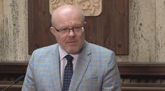 Nemocnicím hrozí konec dodávek energií. Pokud je nezajistíme, rezignuji, řekl Válek