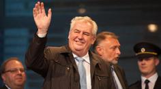 Zeman to v Opavě schytal: Ruský švábe a neschovávej nás za ku*dy!