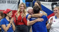 Svatba s Lehečkou do roka a do dne? Neumannová chytila kytici, máma měla jasno