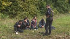 Migranti se stále snaží projet Českem dál do Evropy. Cestují i na podvozcích kamionů