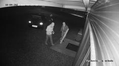 Gang se beranidlem proboural do obchodu. Odnesl počítače za 250 tisíc