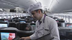 Kulinářský zážitek v oblacích. Aerolinky nabízejí pokrmy od nejlepších kuchařů světa