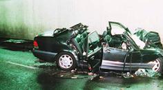 Britové v šoku: Auto, ve kterém zemřela Diana, chtějí vystavit!