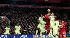 Poradí si s absencemi lépe Arsenal, nebo Liverpool? Šlágr sledujte na Nova Sport