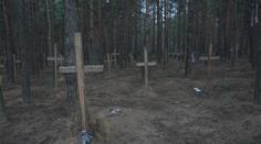 U Izjumu našli hromadné pohřebiště. Von der Leyenová chce Putina u soudu