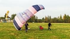 Tragédie u Břeclavi na ME: Mladý paraglidista (†23) na místě zemřel!