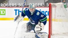 Vancouver si pojistil loňskou kometu, gólman Demko dostal nový kontrakt