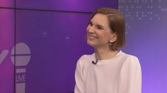 Jen si lízne šampáňa a dějí se věci. Mám trapný humor a paroduji manžela, říká Honsová