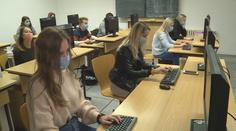 Ve školách přibude hodin informatiky. Ale půjde to na úkor jiných předmětů