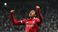 Liverpool spasil zázračný mladík. Reds mu měsíčně platí almužnu, cílí na Zlatý míč