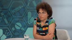 Lékařka varuje: Cukrovku může prozradit brnění končetin i krev na ponožce