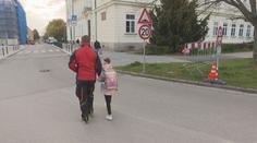 V Dobříši spouští projekt Pěšky do školy. Má zvýšit bezpečnost dětí a chodců
