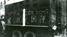Záběry natočené 21. srpna 1968 s nasazením vlastního života spatřily světlo světa
