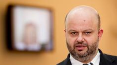 PŘEHLED TISKU: Módní policie dam v nové vládě i rozhovor s Pecinou!