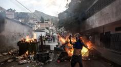 Napětí roste! Humanitární pomoc "visí" na hranicích Venezuely