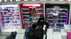 Pozor! V Praze řádí žena, která se snaží unášet děti
