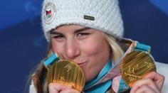 Olympionici dostali odměny za medaile. Proč Ledecká nemá nic?