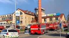 V Říčanech u Prahy hořela školka, na místě bylo 13 jednotek hasičů