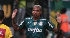 Seznamte se s největším simulantem. Fotbalistovi se směje celý internet