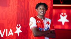 Slavia hlásí další posilu. Podepsala Nigerijce z vyhlášené akademie