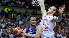 Nečekaná prohra na úvod. Čeští basketbalisté padli s Polskem