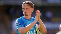 Kinský se zvedl a drží Spurs nad vodou. Ukázal koule, září hvězda