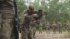 Studenti si vyzkoušeli armádní výcvik. Je to slušně placená brigáda