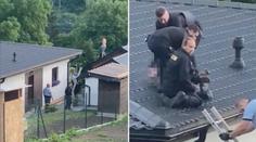 Zloděj se ukryl na střechu, sundat ho muselo deset policistů