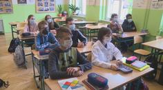 Test, nebo rouška. Ministerstvo řeklo, jak to bude ve školách vypadat v září