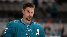Hvězdný bek Karlsson má jasno, chce pryč ze San Jose. Ve hře jsou čtyři týmy