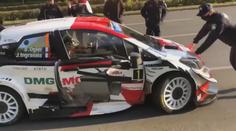 VIDEO: Slavný závodník rallye boural a ujel policii! Hrozí mu tvrdý trest