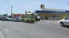 Malé letadlo narazilo do supermarketu Lidl! Pět mrtvých!