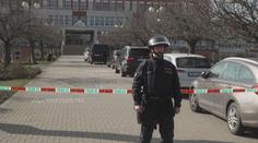 Univerzitám někdo vyhrožuje střelbou. Policie evakuovala kampus v Hradci