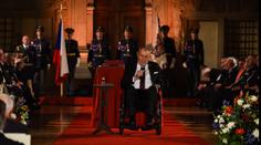 Zeman předal státní vyznamenání. Podívejte se na kompletní seznam oceněných
